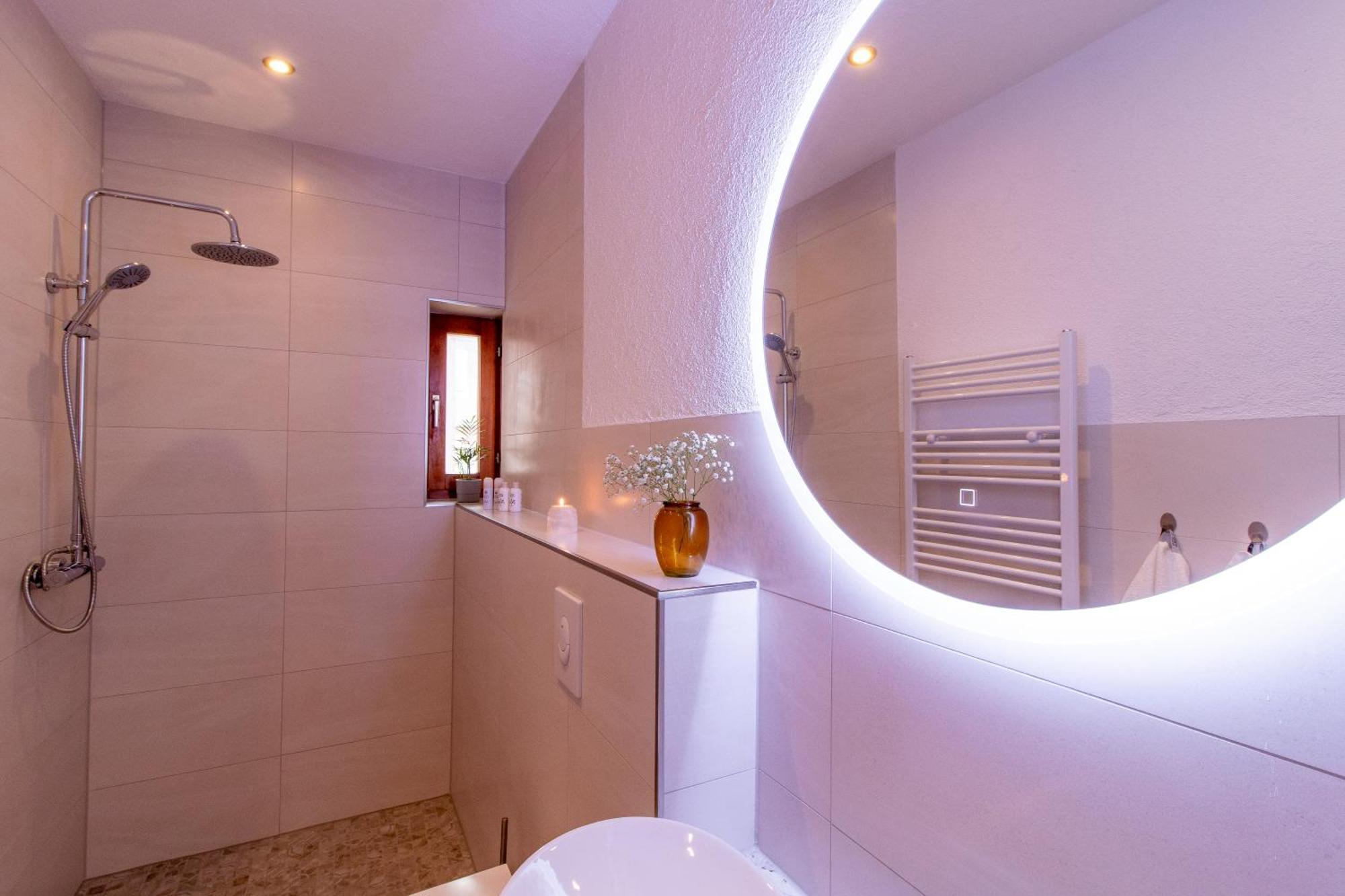 Stilvolles City-apartment I Netflix I Wlan L Stellplatz I Zentral * Schwarzenberg (Saxony)