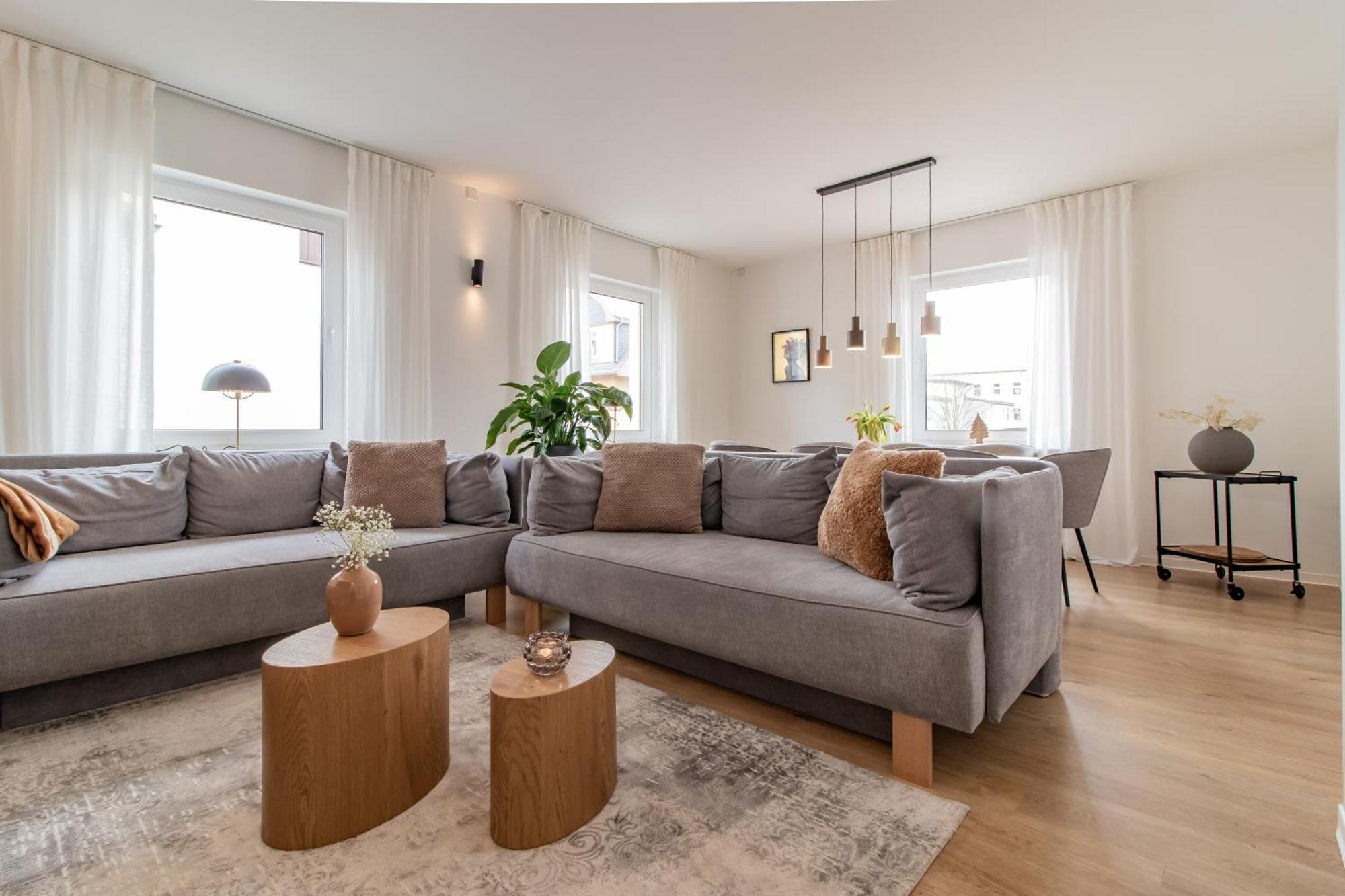 Apartament Stilvolles City-apartment I Netflix I Wlan L Stellplatz I Zentral