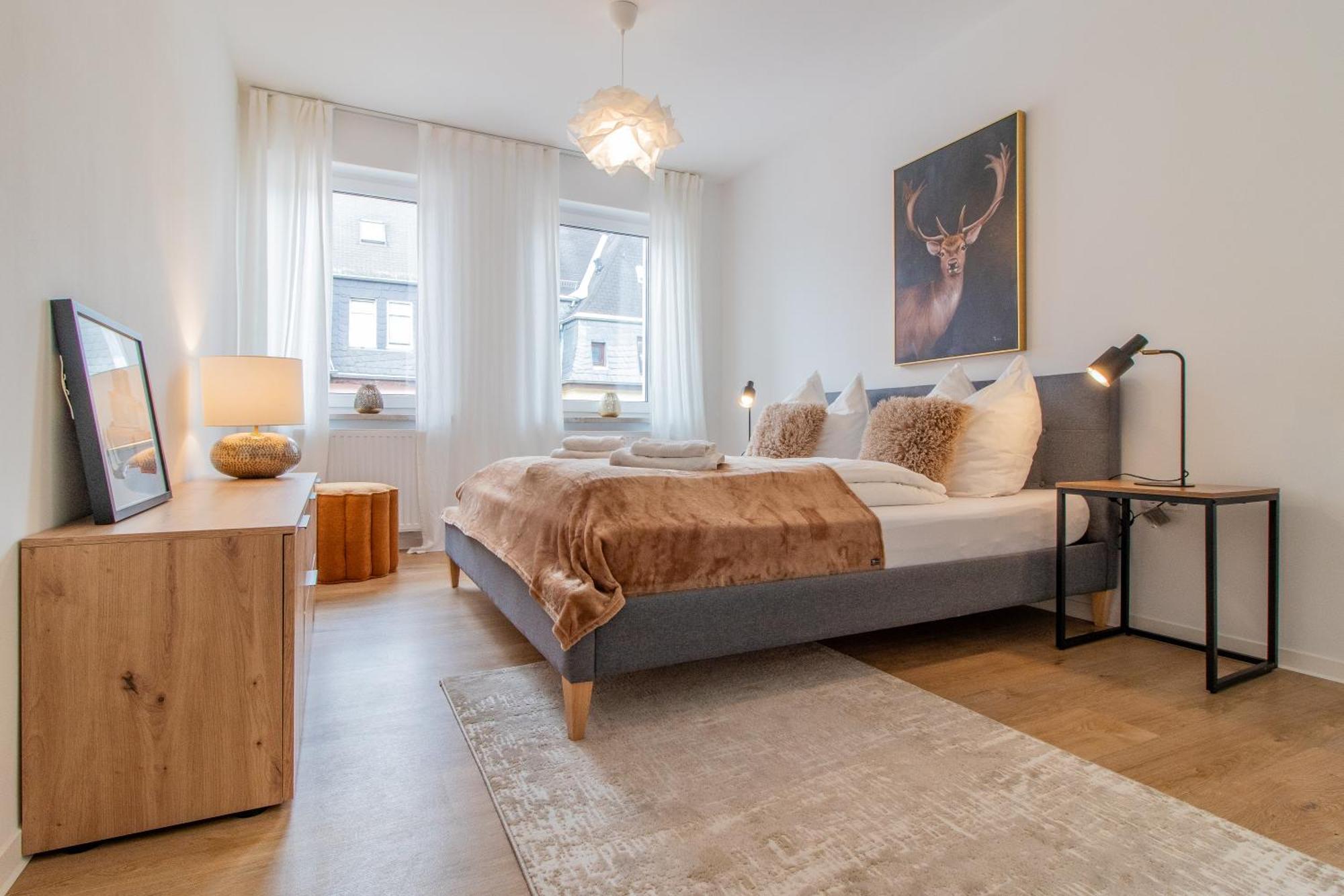 Stilvolles City-apartment I Netflix I Wlan L Stellplatz I Zentral Apartment