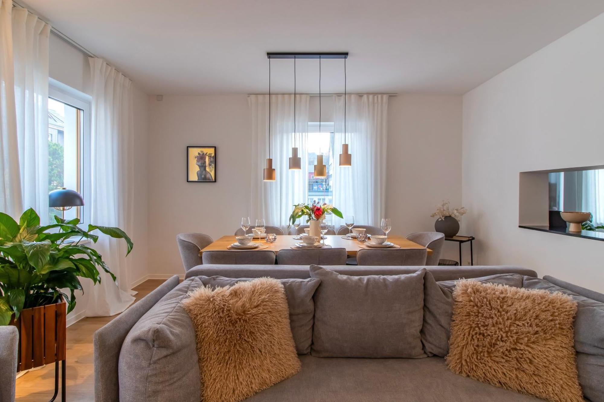 Apartment Stilvolles City-apartment I Netflix I Wlan L Stellplatz I Zentral